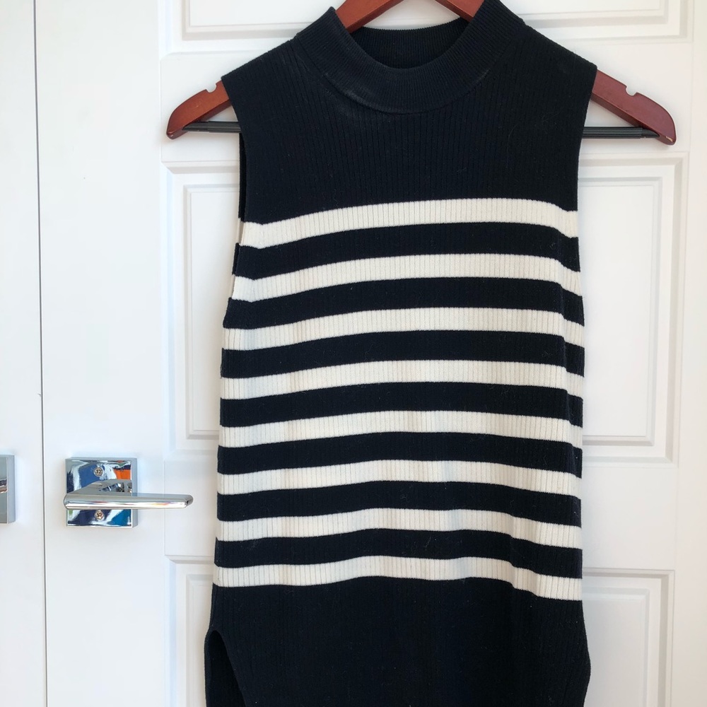 EVERLANE sleeveless sweater